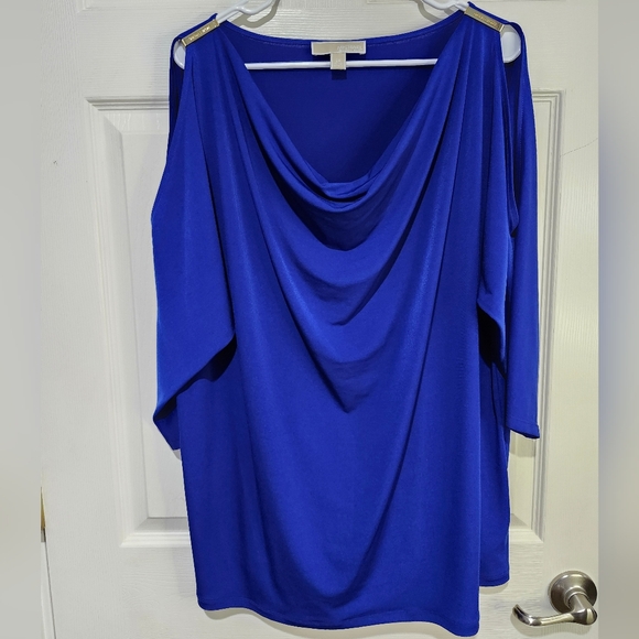 Michael Kors Tops - Michael Kors Women's Blue Cold Shouder Top Size 2X